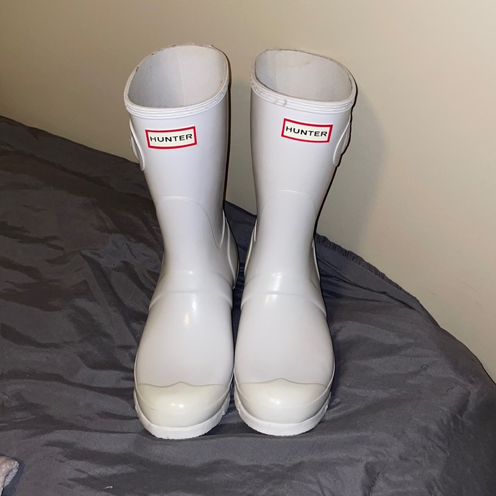 White Hunter Boots